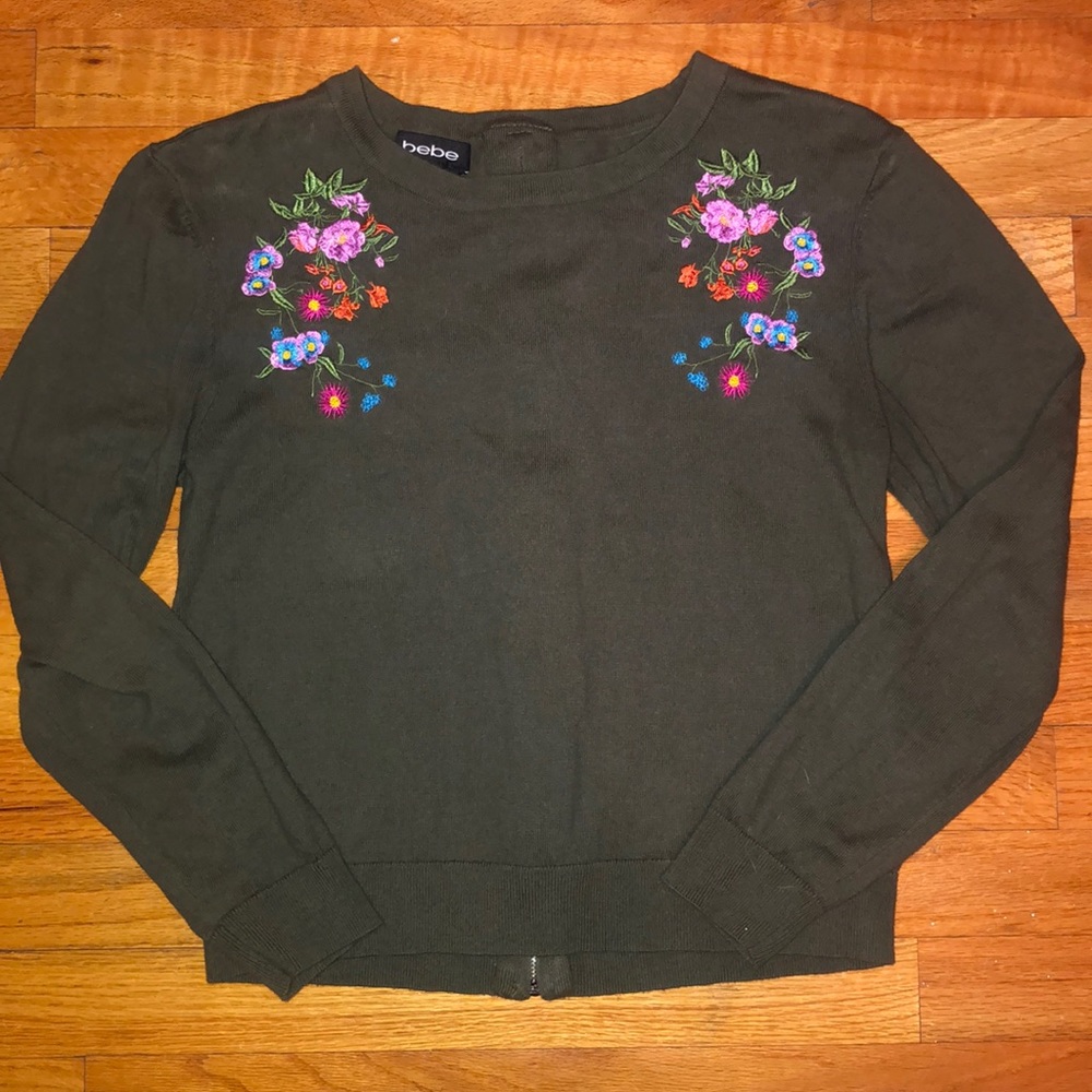 Bebe sweater